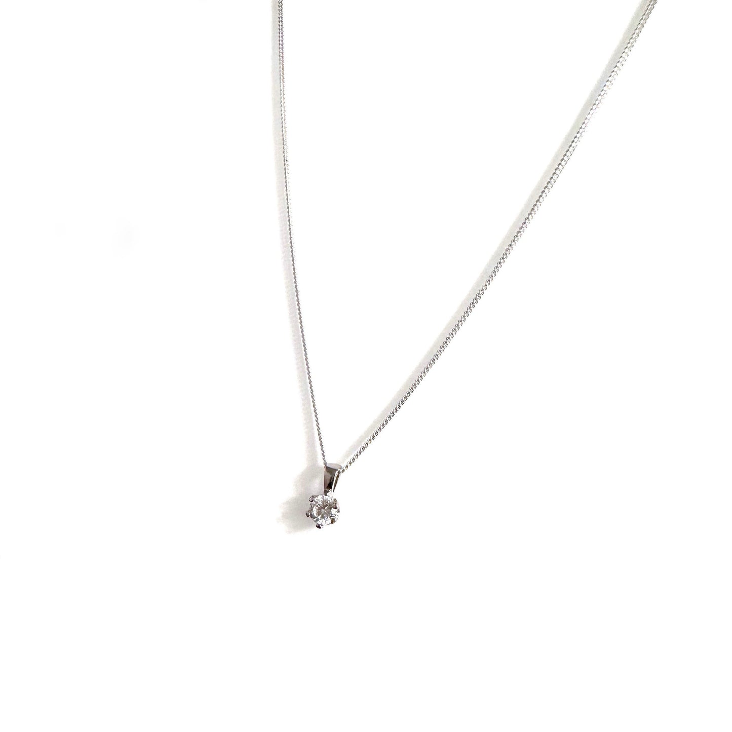 Shining solitaire necklace (sterling silver, cubic zirconia)