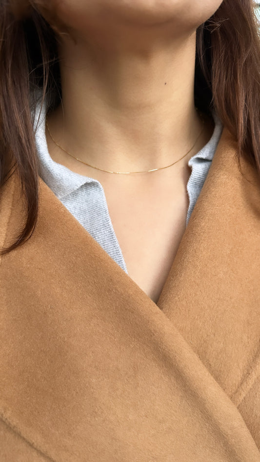 Glossy gold paperthin box chain (10K solid gold)